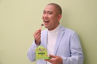 撮影中のコロコロチキチキペッパーズ・ナダル。