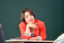 「ドラゴン桜」で英語講師・由利杏奈（ゆり・あんな）役を演じる、ゆりやんレトリィバァ。(c)TBS