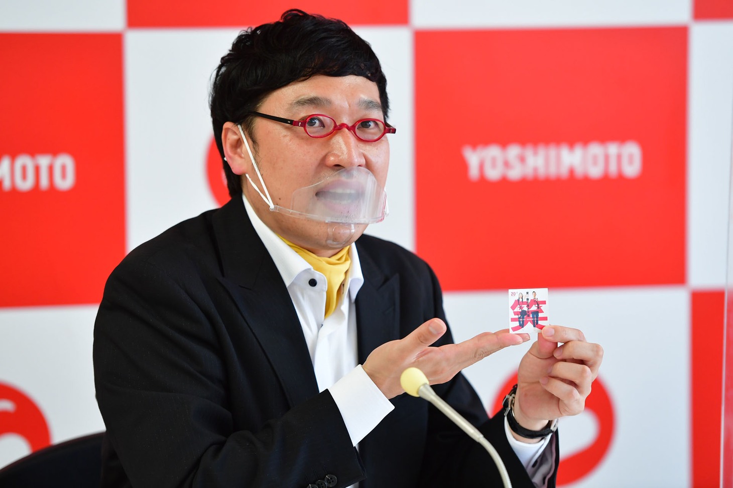 司会を務めた南海キャンディーズ山里。
