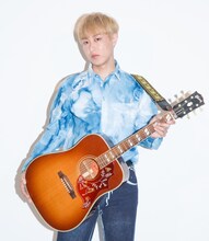 お見送り芸人しんいち。東京ホテイソンとのユニット・お見送りホテイソンでも準決勝進出を決めた。