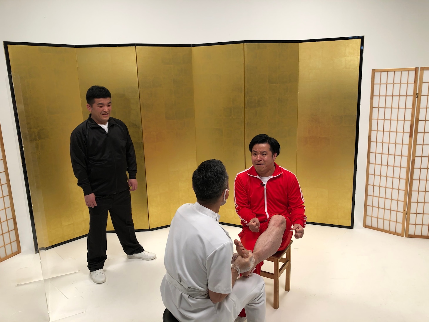 「すゑ様のお戯れ」より。(c)静岡朝日テレビ