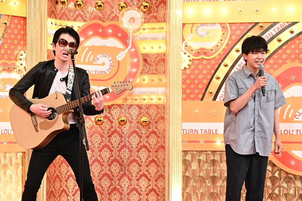 SAKURAIと鈴木福。(c)TBS