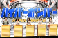 ネプチューン堀内と乃木坂46メンバー。(c)フジテレビ
