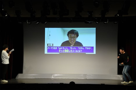 VTRでパーマ大佐が大喜利のお題を出題。