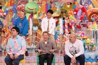 （前列左から）マヂカルラブリー村上、ニューヨーク嶋佐、鬼越トマホーク坂井、（後列左から）サルゴリラ赤羽、パンサー尾形。(c)テレビ朝日