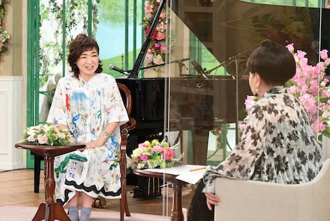 清水ミチコと黒柳徹子。(c)テレビ朝日