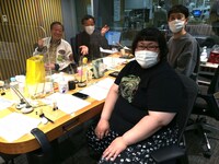 「ナイツ ザ・ラジオショー」にゲスト出演した高田文夫（左）。(c)ニッポン放送