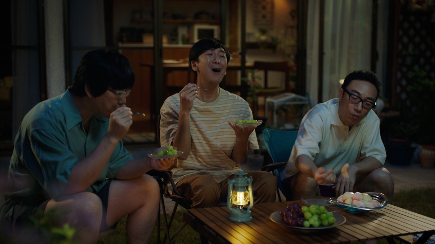 「さとふる」新CMより。