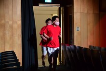 入場するダイアン。