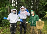 ティモンディ（左から2人）。