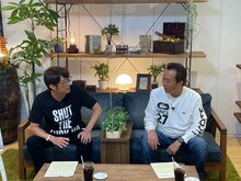 「紙とさまぁ～ず」より。