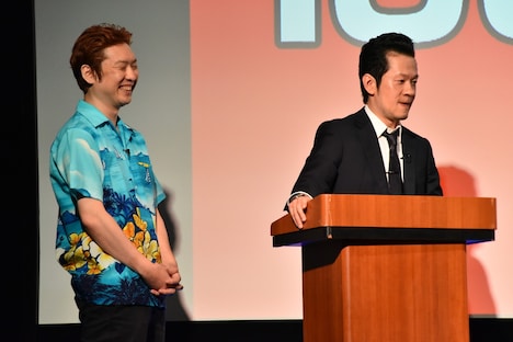 ペンギンズ。アニキ（右）が「社長への異常なハマり方講座」を開講した。