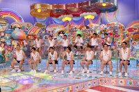 「芸人体当たりマン決定戦2021」の出演芸人たち。(c)テレビ朝日