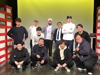 ベジタブル総理大臣のメンバーとプロデューサー、作家陣。