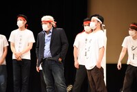 先攻を取り合う両リーダー。