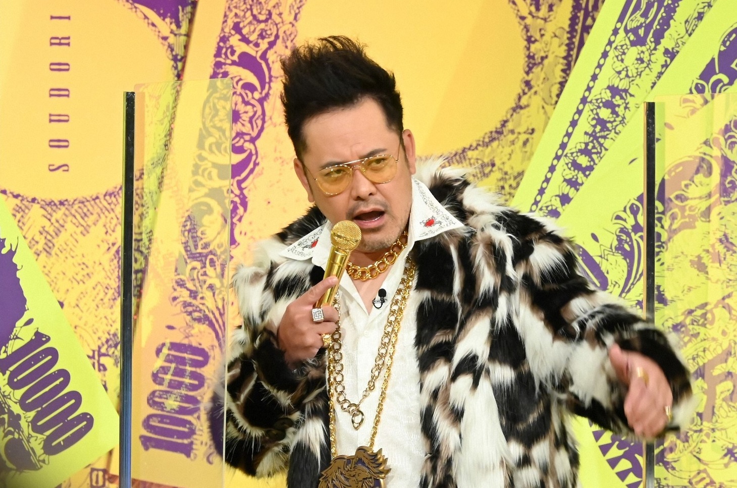 ドン・アリタ（くりぃむしちゅー有田）(c)TBS