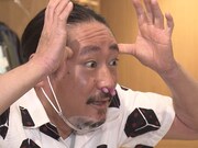 「無印良品」でのモノボケバトルに臨む、笑い飯・西田。(c)ABCテレビ