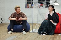 ニューヨーク嶋佐と浅川梨奈。(c)ABCテレビ