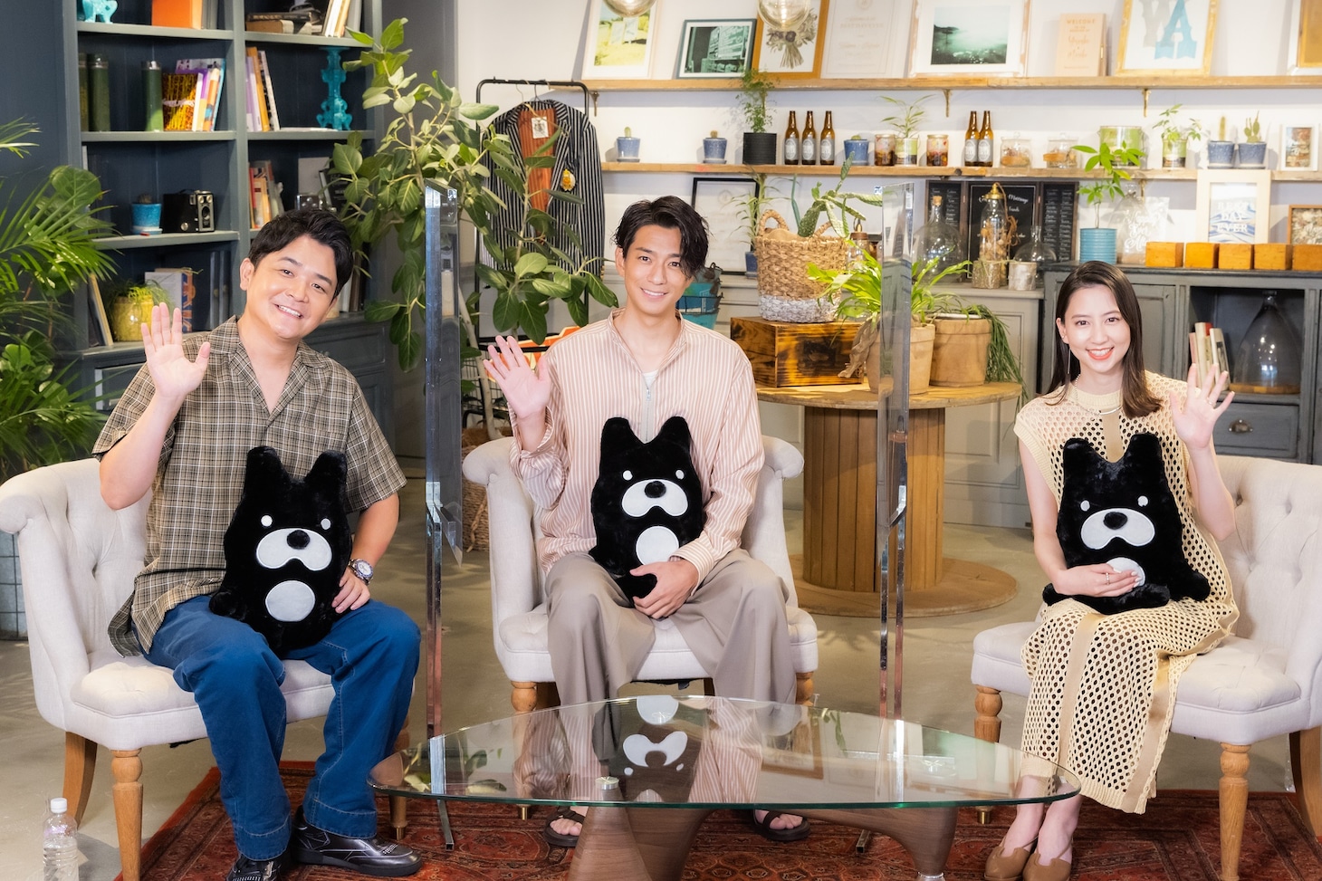 左から千鳥ノブ、三浦翔平、河北麻友子。(c)AbemaTV, Inc.