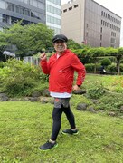 「バナナマン日村が歩く！ ウォーキングのひむ太郎」に出演するバナナマン日村。 (c)BS朝日