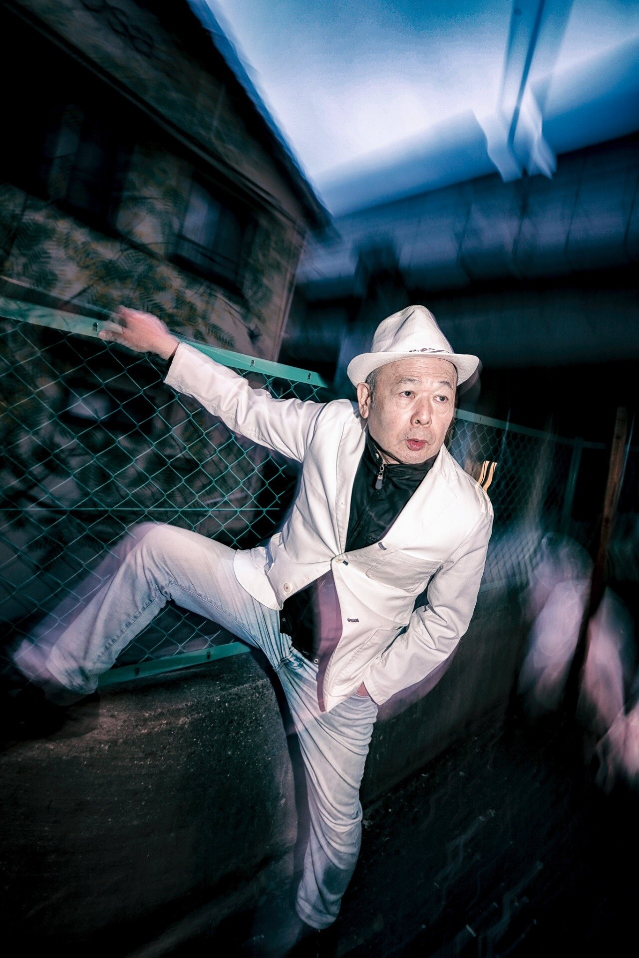 クリスタル大坪72歳、別れた妻の故郷・愛媛で無料単独ライブ「父、帰る」