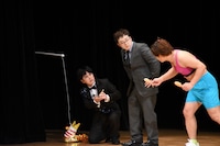 キンチャンが持っていたのはゴールデンマイクではなくゴールデンボウリングのピンだった。