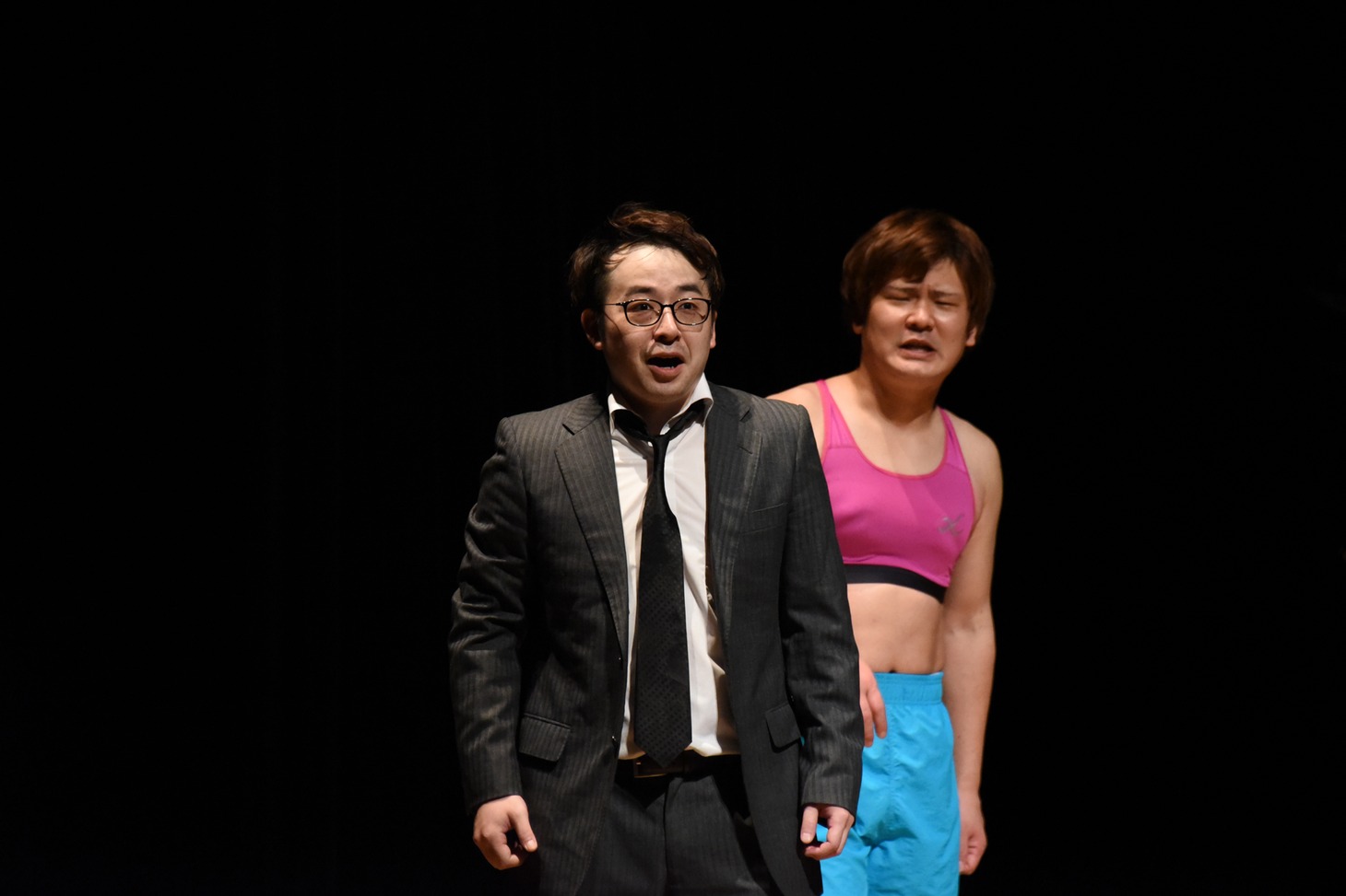 ゲネプロより、本場テキサスの女性たちに興奮を隠せないタッカーノ。