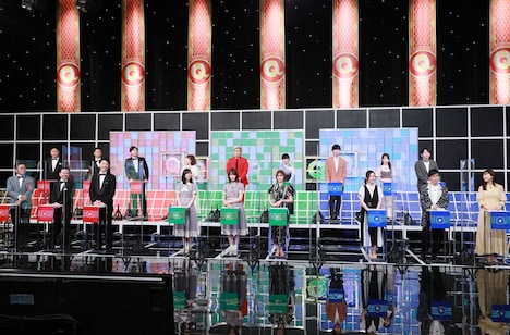 （左から）芸人軍団、アイドル軍団、東大軍団。(c)テレビ朝日