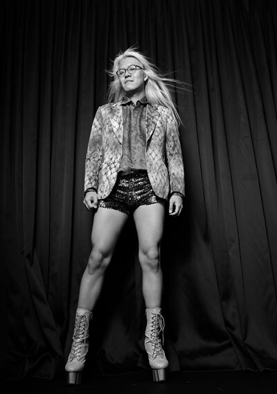 「+act.」2021年8月号より、ZAZY。