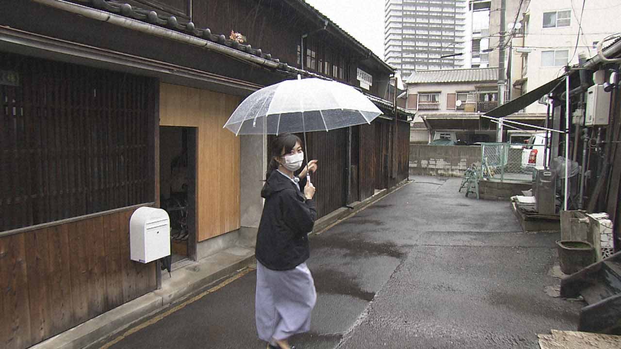 戦時下のエンタメ界に旋風を起こした「しゃべくり漫才」の立役者を調査 。(c)NHK