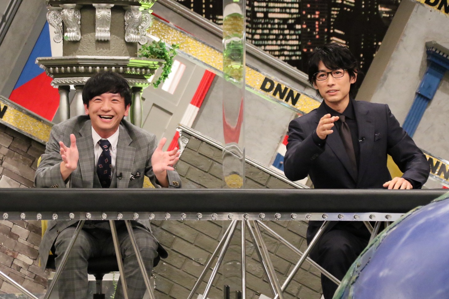 パンサー向井とディーン・フジオカ・(c)フジテレビ