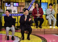 左からかまいたち、見取り図。(c)日本テレビ