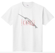 男性ブランコ平井デザインのTシャツ。