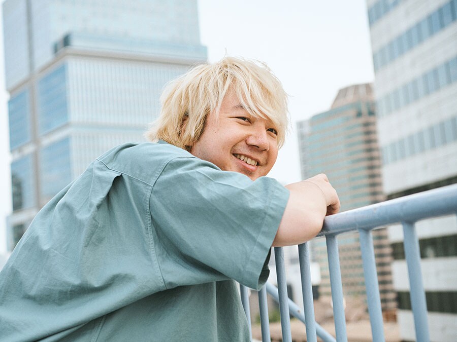 子供の頃は苦手だったのに…三四郎相田、2匹の愛猫との日々を語る