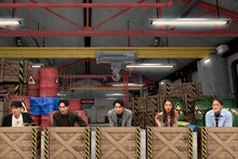 （左から）ネプチューン原田、間宮祥太朗、鈴木伸之、池田美優、アインシュタイン稲田。(c)フジテレビ