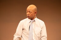 バイきんぐ小峠