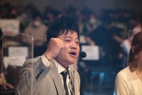 ゲスト解説を担当したバッドボーイズ佐田。