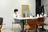 自分以外喫煙者のため、休憩中は1人になる溜口さん。