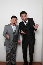 「ツギクル芸人グランプリ2021」MCの爆笑問題。(c)フジテレビ