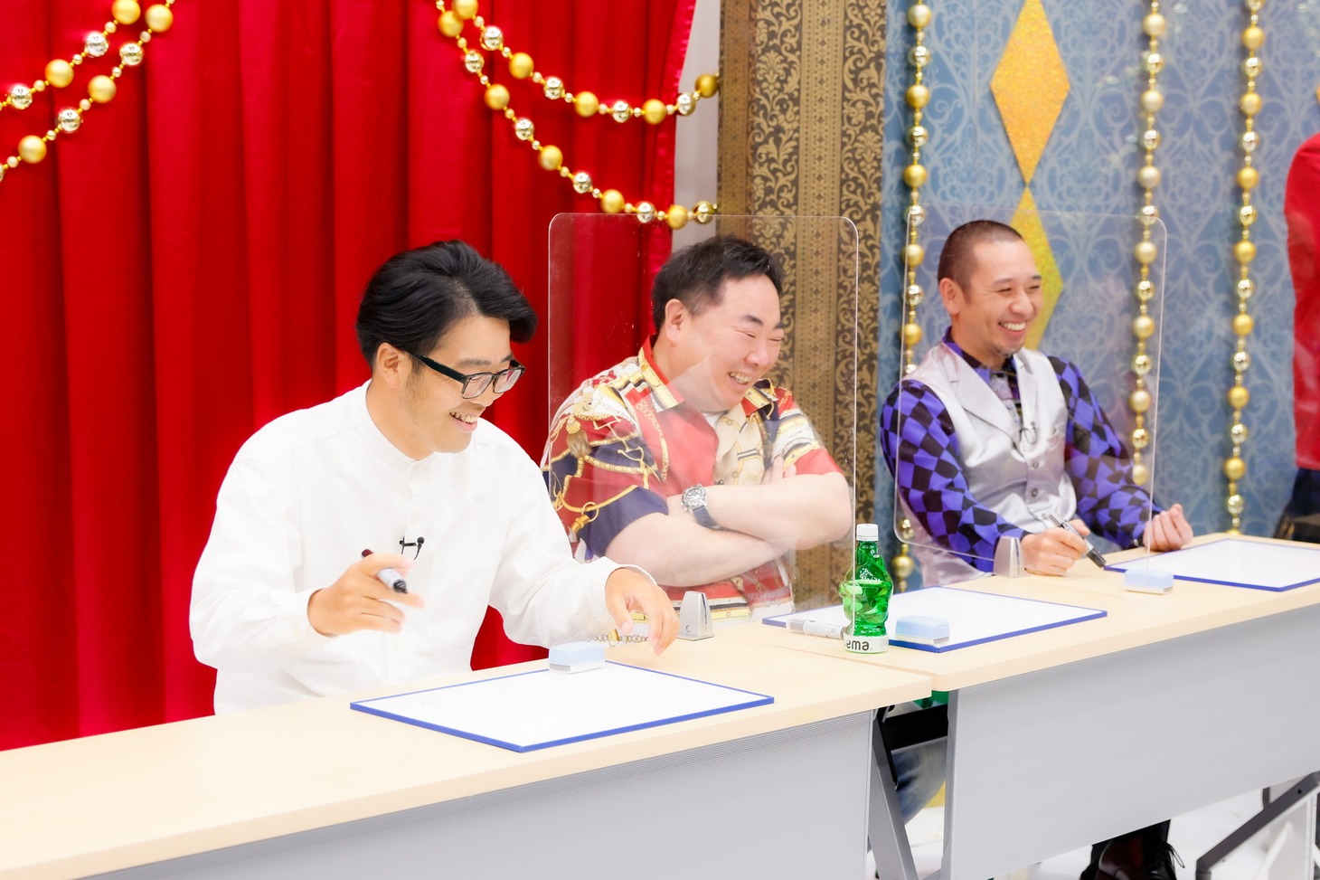 ドランクドラゴンと千鳥・大悟。(c)AbemaTV,Inc.