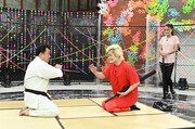 「絶対人間」のワンシーン。(c)ABCテレビ