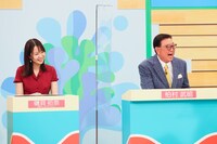 （左から）磯貝初奈アナ、柏村武昭。(c)中京テレビ