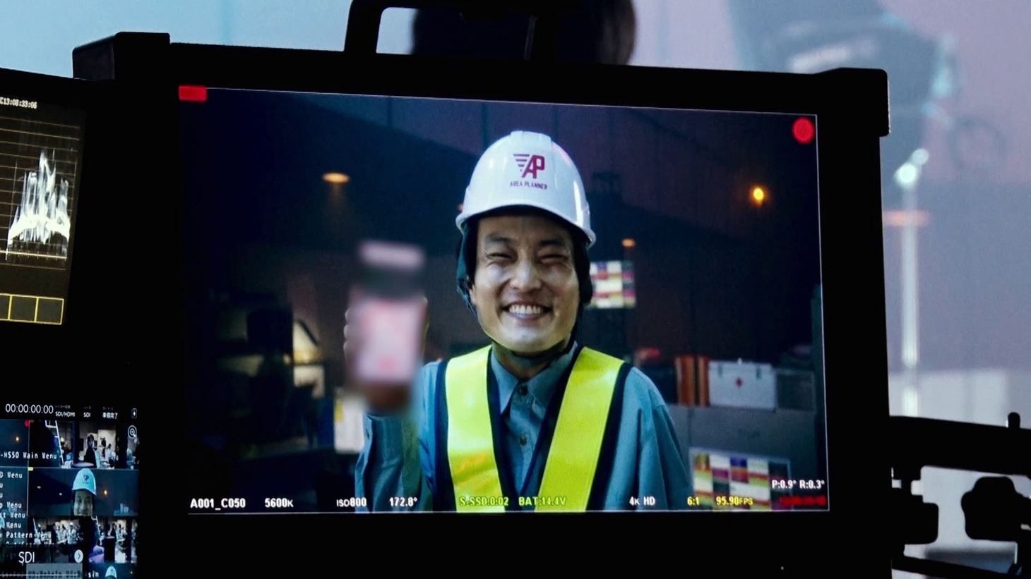 Web CM「ドコモの社会科見学」編の撮影の様子。
