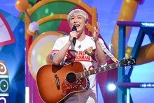 お見送り芸人しんいち (c)TBS