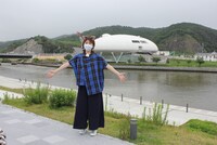 「猫大好き芸能人集結！東北ニャンだらけツアー」より。(c)青森放送