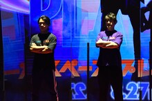 マヂカルラブリー・野田クリスタル（左）とココリコ田中（右）。