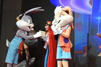 企画で優勝したのは村上佳菜子。