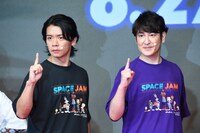 マヂカルラブリー・野田クリスタル（左）とココリコ田中（右）。