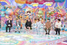 「アメトーーク 特別編 雨上がり決死隊解散報告会」に出演した（左から）東野幸治、出川哲朗、ケンドーコバヤシ、狩野英孝、FUJIWARA。(c)テレビ朝日
