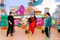 松坂桃李（左）と千鳥。(c)関西テレビ